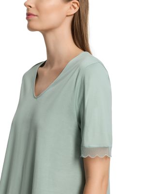 Inaya Short Sleeve Gown