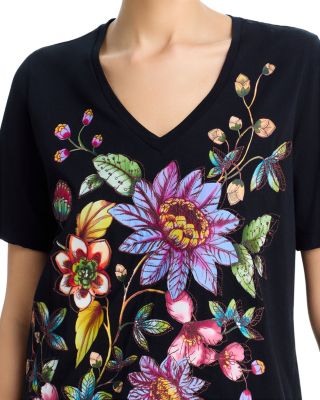 Aivy Raw Hem V Neck Tee