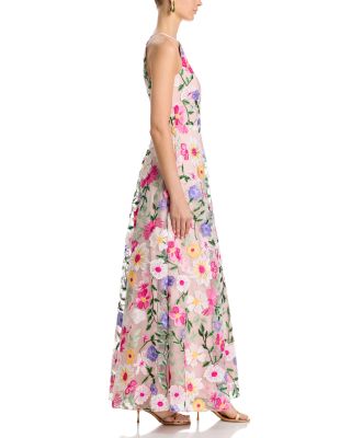 Sleeveless Gown 