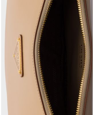  Arque Small Leather Shoulder Bag