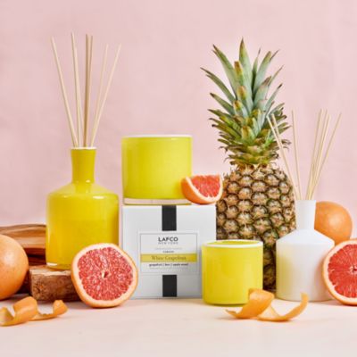 White Grapefruit Classic Candle, 6.5 oz.