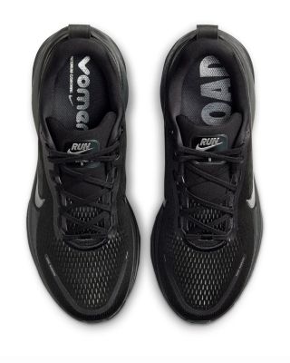 Men's Vomero 18 Sneakers in Black/Dark Smoke Grey/Light Smoke Grey/Black