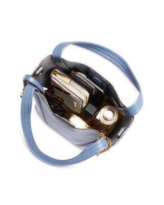 Small Spin Tote in Leather