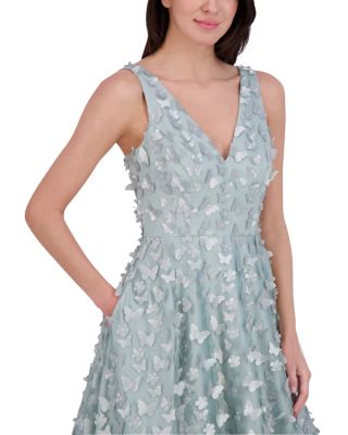 3D Appliqu&eacute; Sleeveless Midi Dress