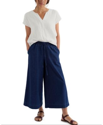  Women's Landscape Top
