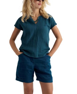  Women's Landscape Top