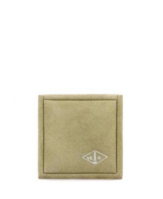  Sweet Alhambra Pendant Necklace 18K Gold and Mother of Pearl, 15.75"