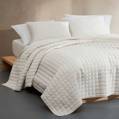 Signature Solid Tencel Quilt Set