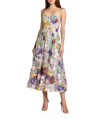  Sweetheart Neck Embroidered Midi Dress