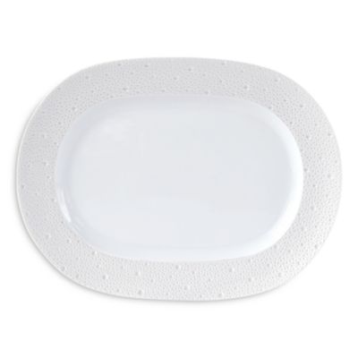 Bernardaud Ecume Perle Oval Platter 12 In White/pearl