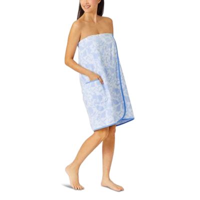 Patterned Towel Wrap