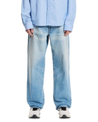 Standard Straight Fit 31.7" Jeans in Andreas