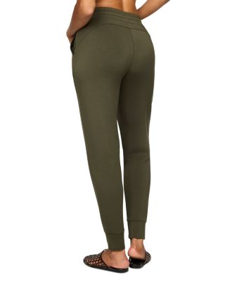 AirEssentials&reg; Slim Cuff Jogger - thumbnail 5