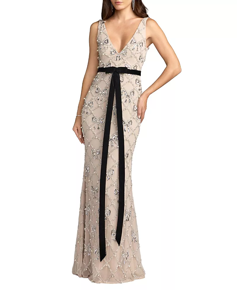 Mac Duggal Beaded Bow Detail Sleeveless V-Neck Gown