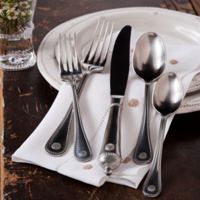 Berry & Thread Bright Satin 5 Piece Place Setting