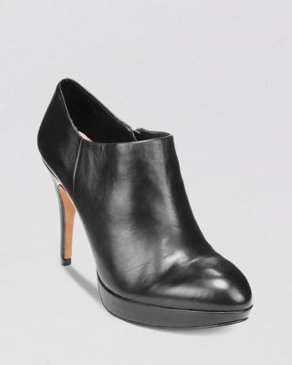 vince camuto elvin leather shooties
