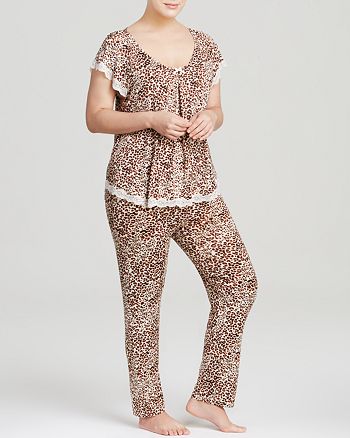 Oscar de la Renta Pink Label Plus Boudoir Lace Pajama Set ...
