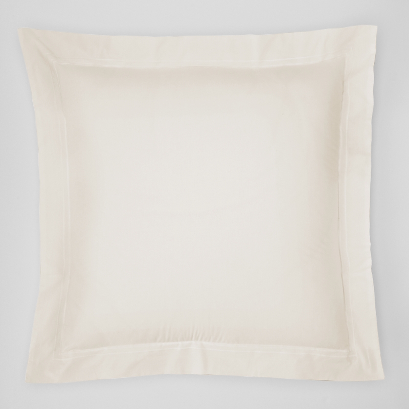 Sferra Grande Hotel Euro Sham In White/black