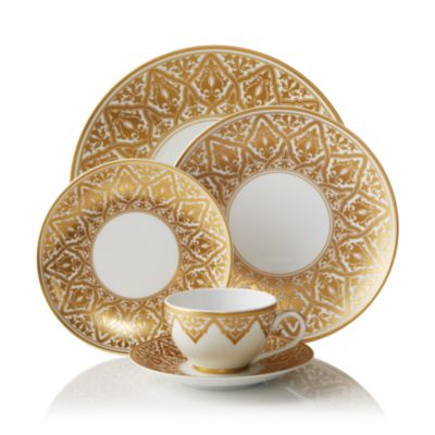 Venise Dinnerware Collection