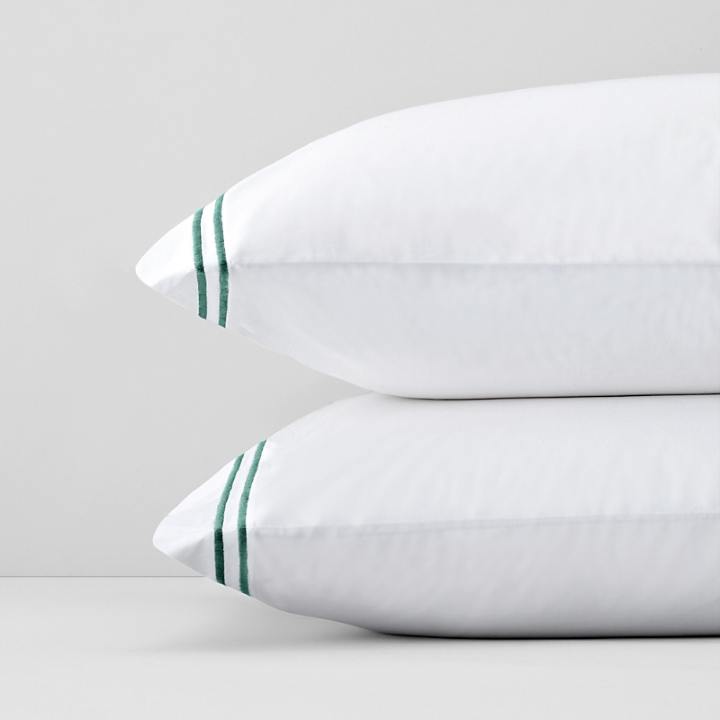 Sferra Grande Hotel Pillowcase In White/aqua