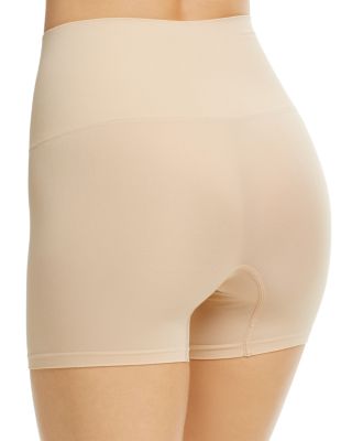 Ultralight Seamless Shorts