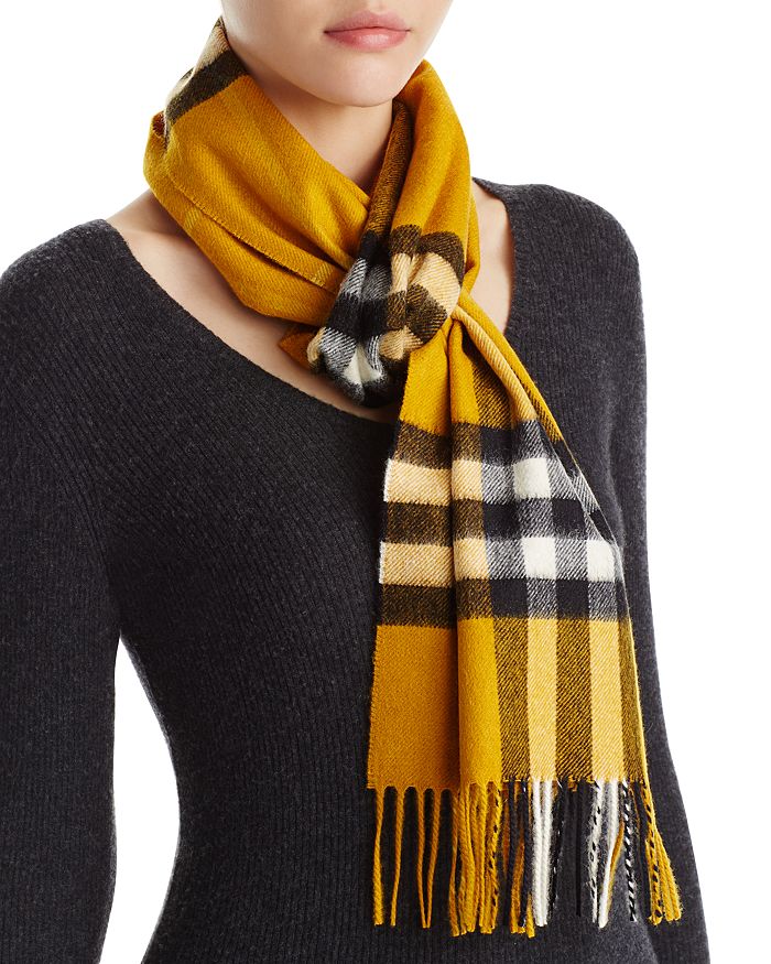 Burberry Giant Check Cashmere Scarf In Amber Yellow
