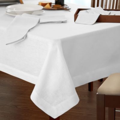 La Classica Tablecloth, 70" x 126"
