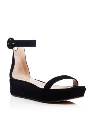 stuart weitzman capri sandal