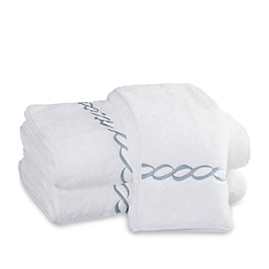 Matouk Classic Chain Milagro Bath Towel - 100% Exclusive In White/blue