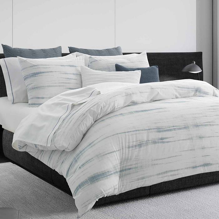 marble looking bed sheets