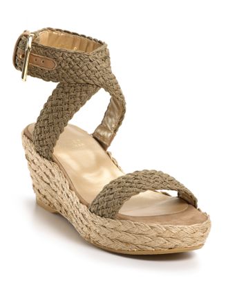 stuart weitzman at bloomingdale's
