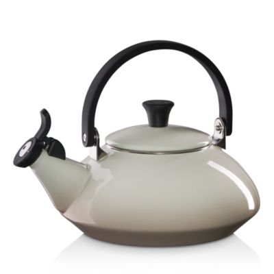 le creuset 1.6 zen kettle