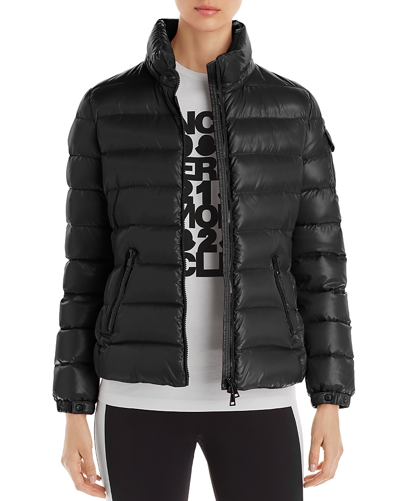 MONCLER BADY SLIM SHORT DOWN JACKET F20931A5240068950