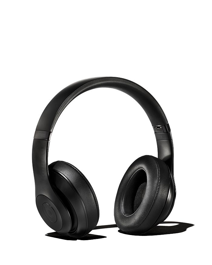 BEATS BY DR. DRE Studio 3 Wireless Headphones,MQ562LLA