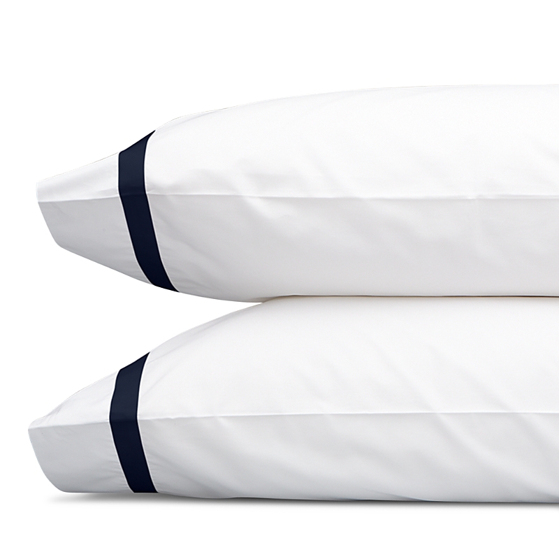 Matouk Lowell 600 Thread Count Pillowcase In Navy Blue
