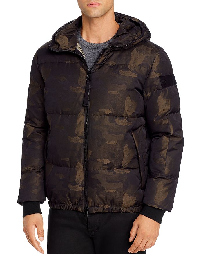 TRUE RELIGION CAMO PRINT DOWN COAT,M19FJ09E2G