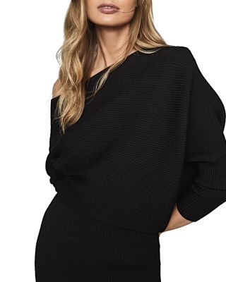 gold plunge sequin long sleeve bodycon dress Gold Sequin Plunge Long Sleeve Bodycon Mini Dress main image 1