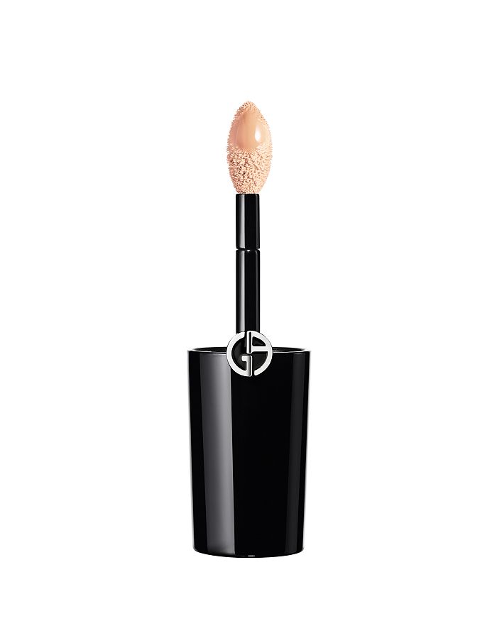 Shop Armani Collezioni Luminous Silk Face And Under-eye Concealer In 4.75- Light With A Cool Undertone