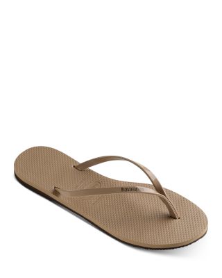bloomingdales flip flops