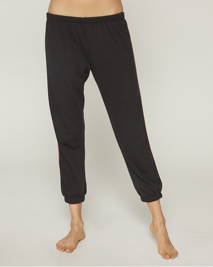 sweatpants with stripe