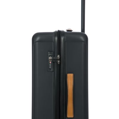 Capri 2.0 27" Expandable Spinner Suitcase