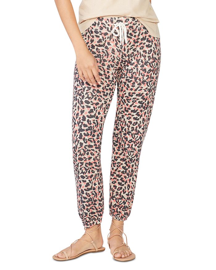 Monrow Printed Sweatpants In Orange Leopard
