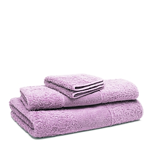 Abyss Super Line Bath Towel In Lupin Purple