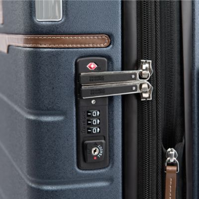 Carry-On Expandable Spinner Suitcase 