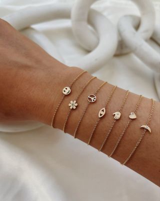 14K Yellow Gold Tiny Peace Sign Chain Link Bracelet