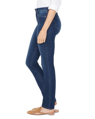 Petite Sheri High Rise Slim Leg Jeans in Quinn