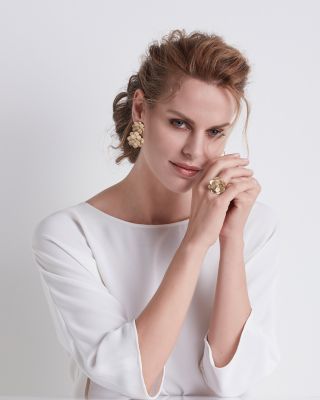 18K Yellow Gold Petali Diamond Flower Drop Earrings