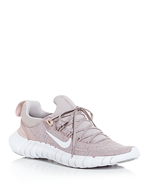 Nike Women's Free Run 5.0 Knit Low Top Sneakers In Platinum Violet/champagne/white