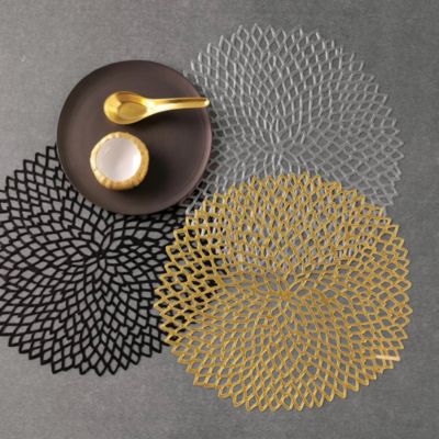 Dahlia Pressed Vinyl Round Placemat