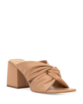 VINCE CAMUTO Women's Jenabie High Heel 